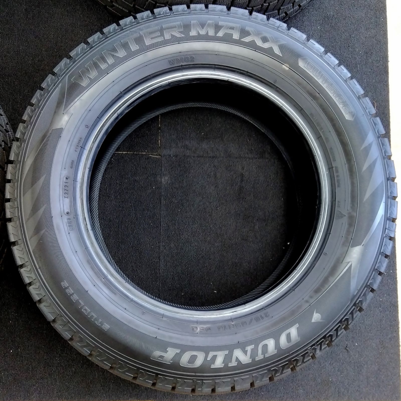 10 DUNLOP WM02 215/65R16 2021年製 スタッドレス 送料無料】【215/65R16】訳あり中古 スタッドレスタイヤ 4本セット