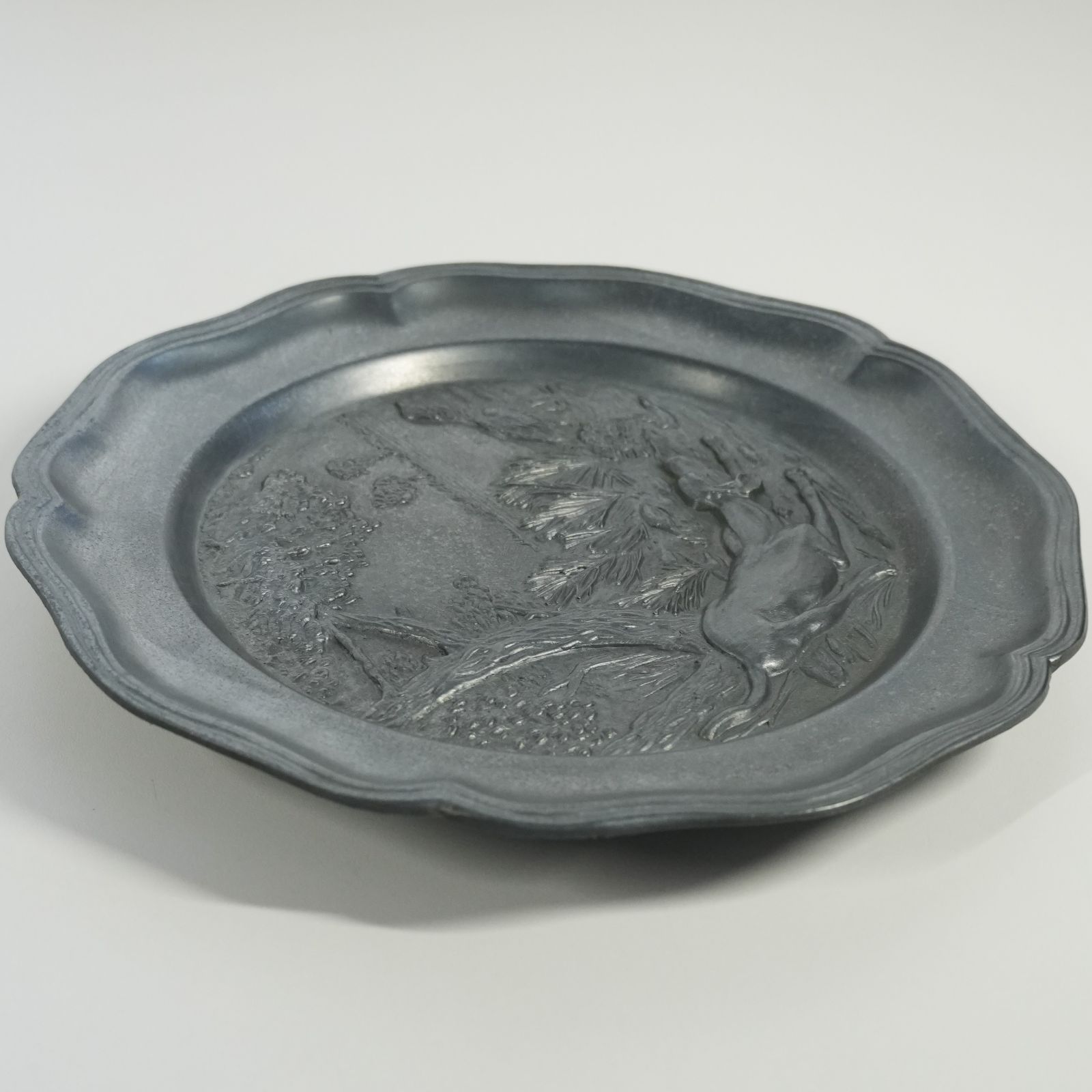 【美品】フランスアンティーク ピューター花リムプレート 37cm特大 2797 フランス アンティーク 花リム ピューター プレート 大皿