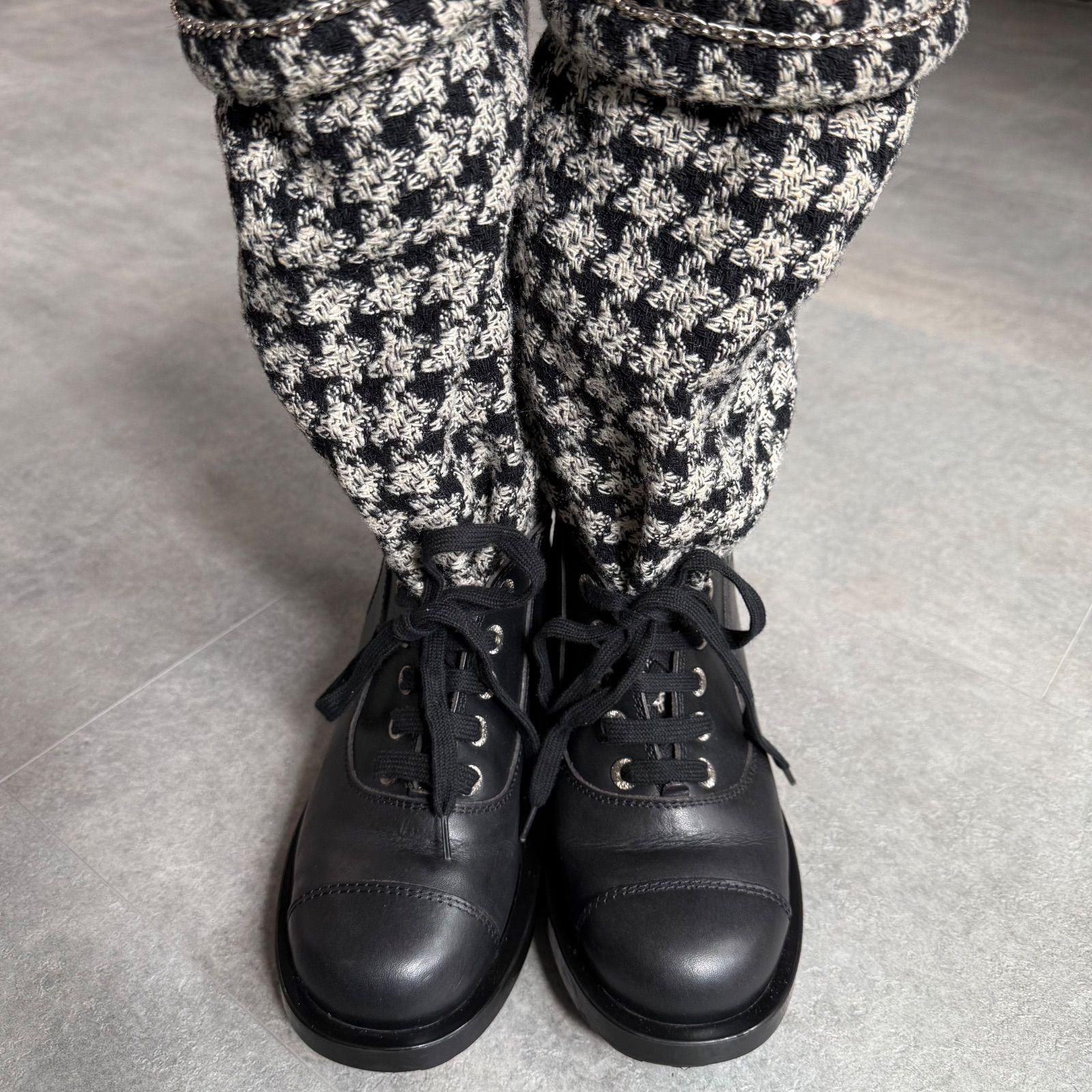 【美品】シャネル ブーツ マトラッセ　ツイード チェーン　CHANEL シャネルブーツ39 24.5 完売品チェーンマトラッセ