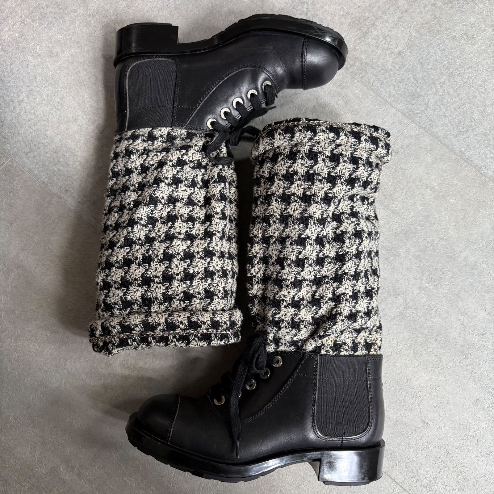 美品 希少 CHANEL シャネル ココマーク 千鳥 チェーン レザーブーツ