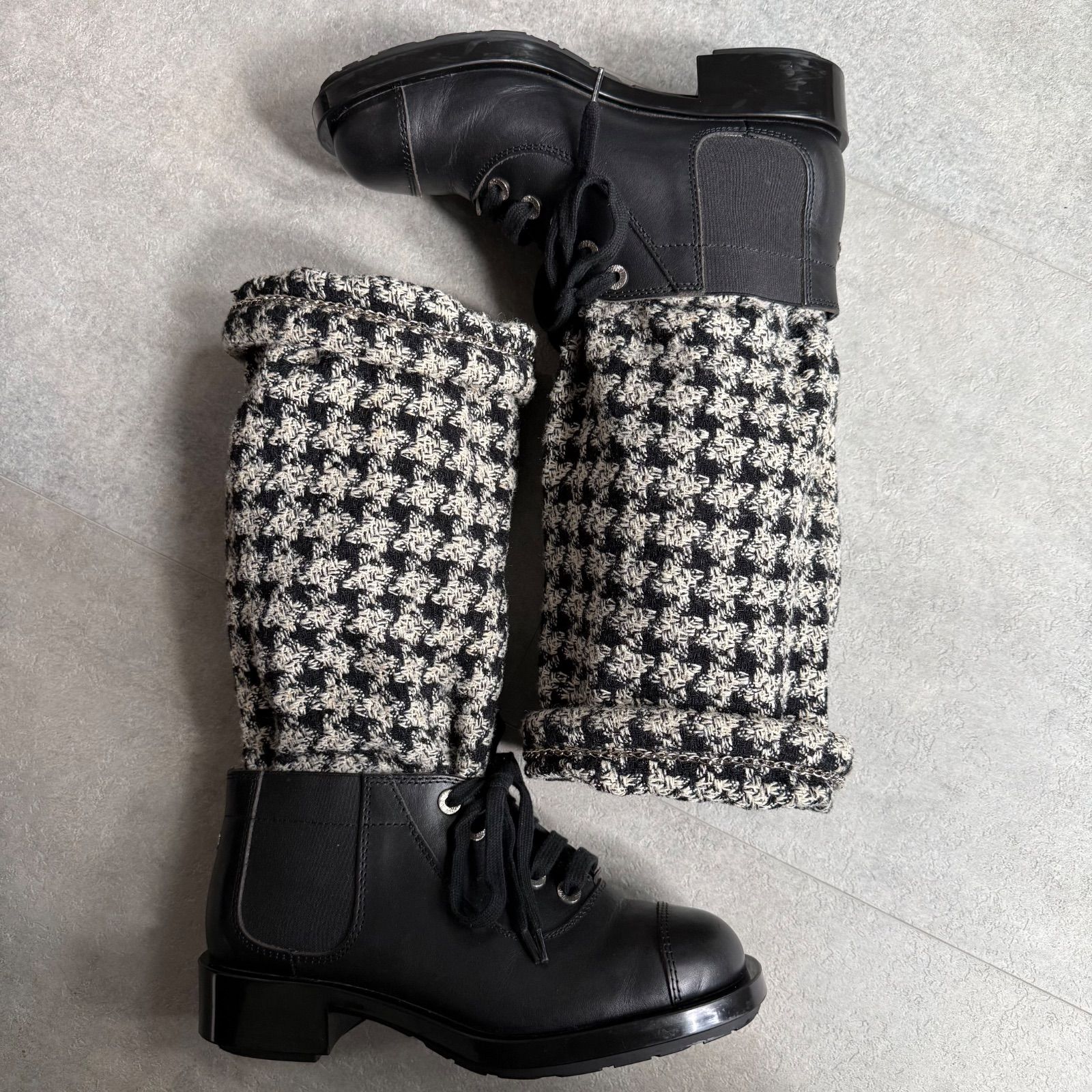 美品 希少 CHANEL シャネル ココマーク 千鳥 チェーン レザーブーツ