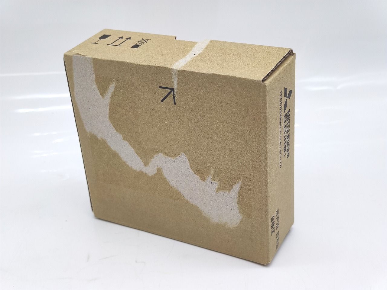  インボイス対応 箱いたみあり 製 三菱 Q 02 UCPU 電設資材 材料 資材