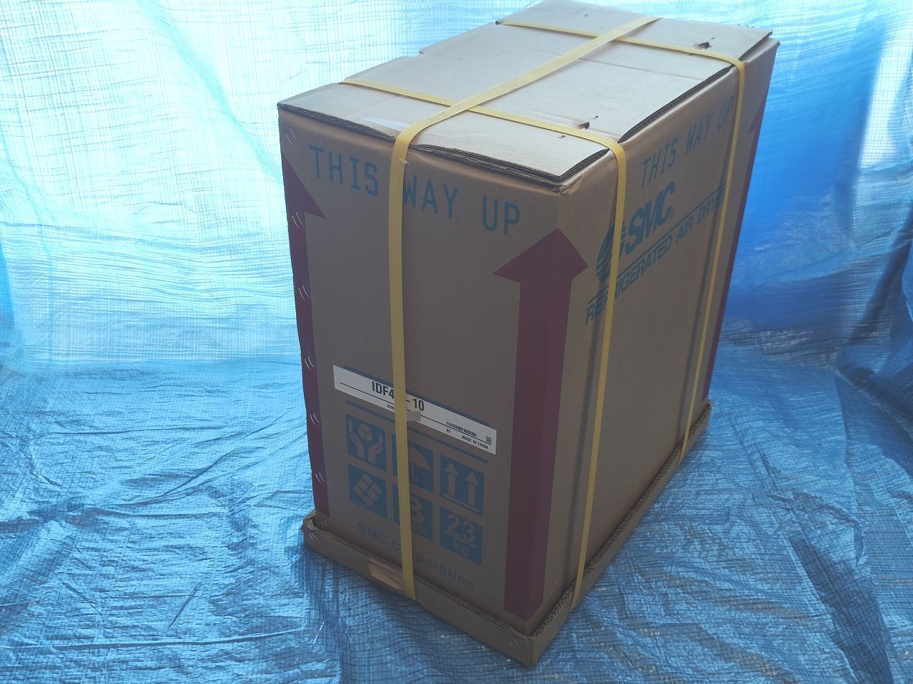 インボイス対応 箱いたみあり SMC IDF 4 E-10