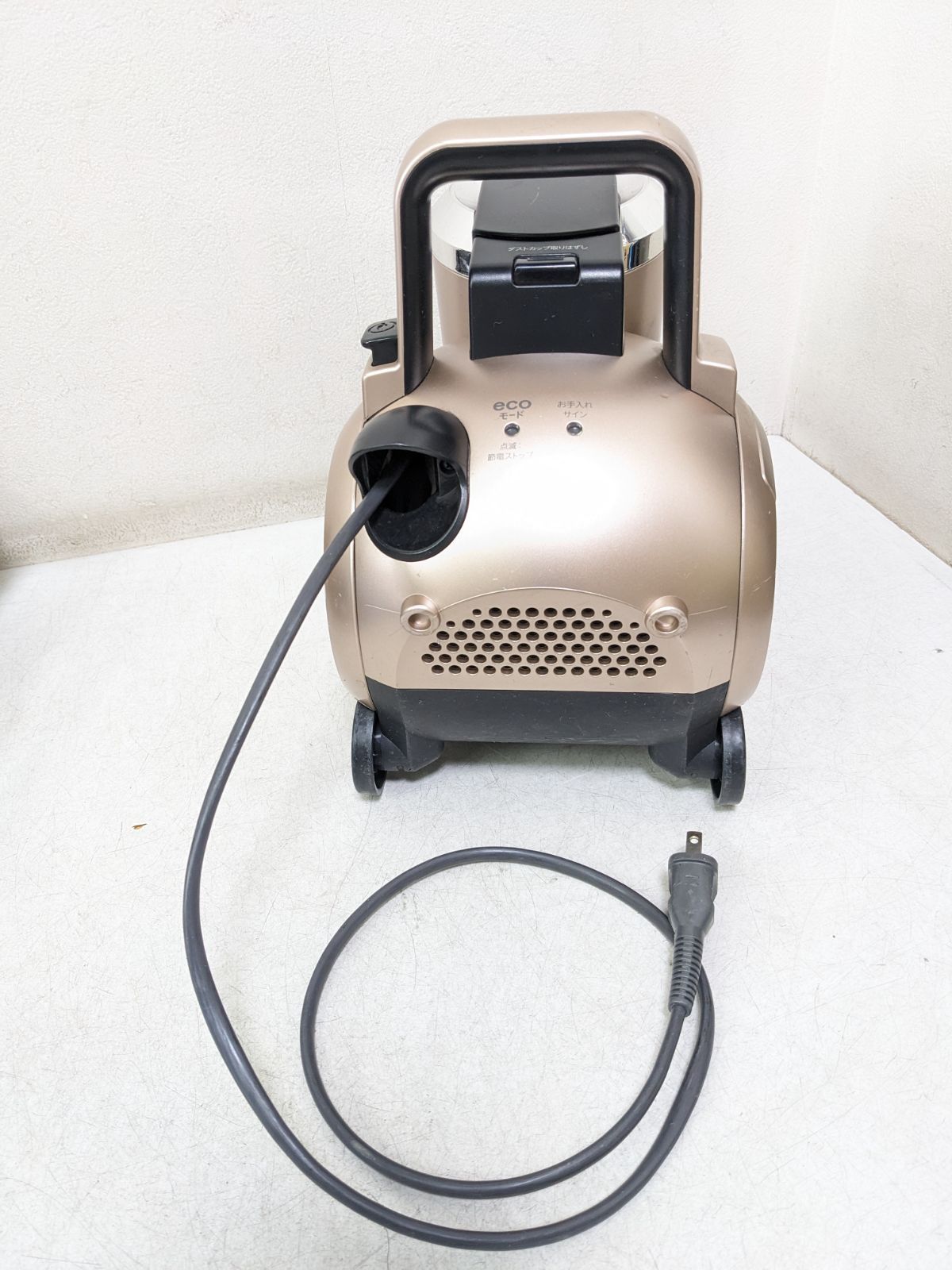 TOSHIBA VC-BK750X-N サイクロン式掃除機 2020年製 ヘッド無し - メルカリ