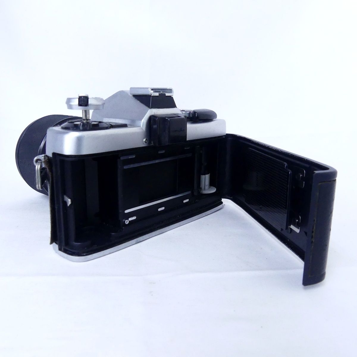 minolta ミノルタ XG-E + SIGMA シグマ f3.5 39mm-80mm フィルムカメラ