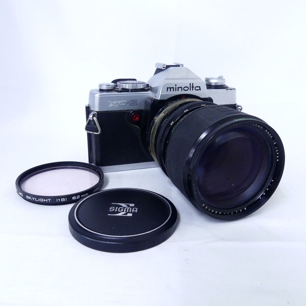 minolta ミノルタ XG-E + SIGMA シグマ f3.5 39mm-80mm フィルムカメラ