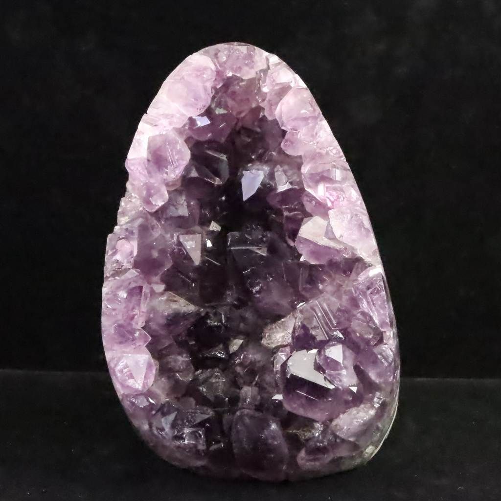 ウルグアイ産 アメジストドーム 83x92x125mm クラスター 原石 台付 1.1