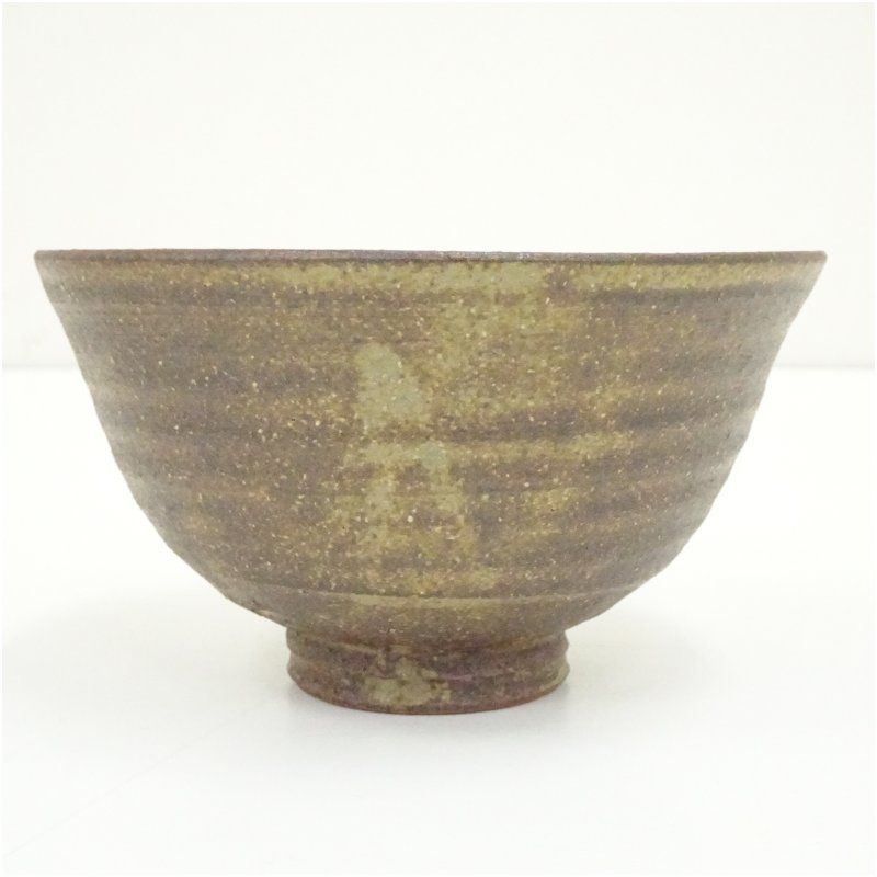 宋華造 伊羅保茶碗（保護箱） 茶道 抹茶 おしゃれ 抹茶茶碗 抹茶碗 和