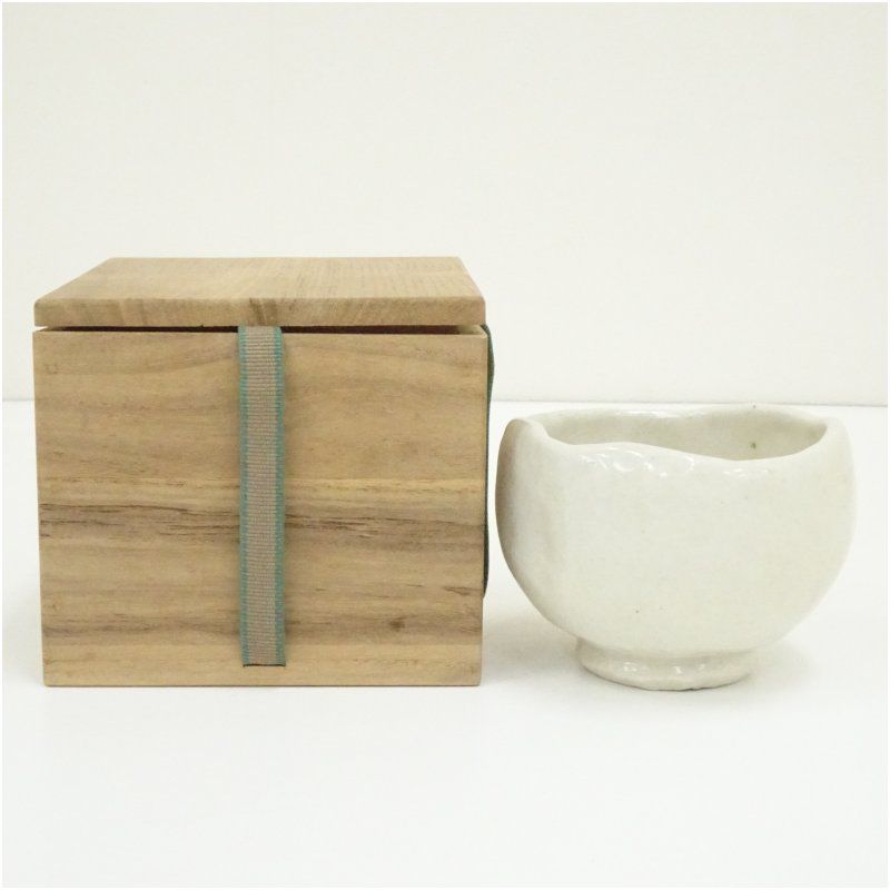 白釉茶碗（保護箱） 茶道 抹茶 おしゃれ 抹茶茶碗 抹茶碗 和食器