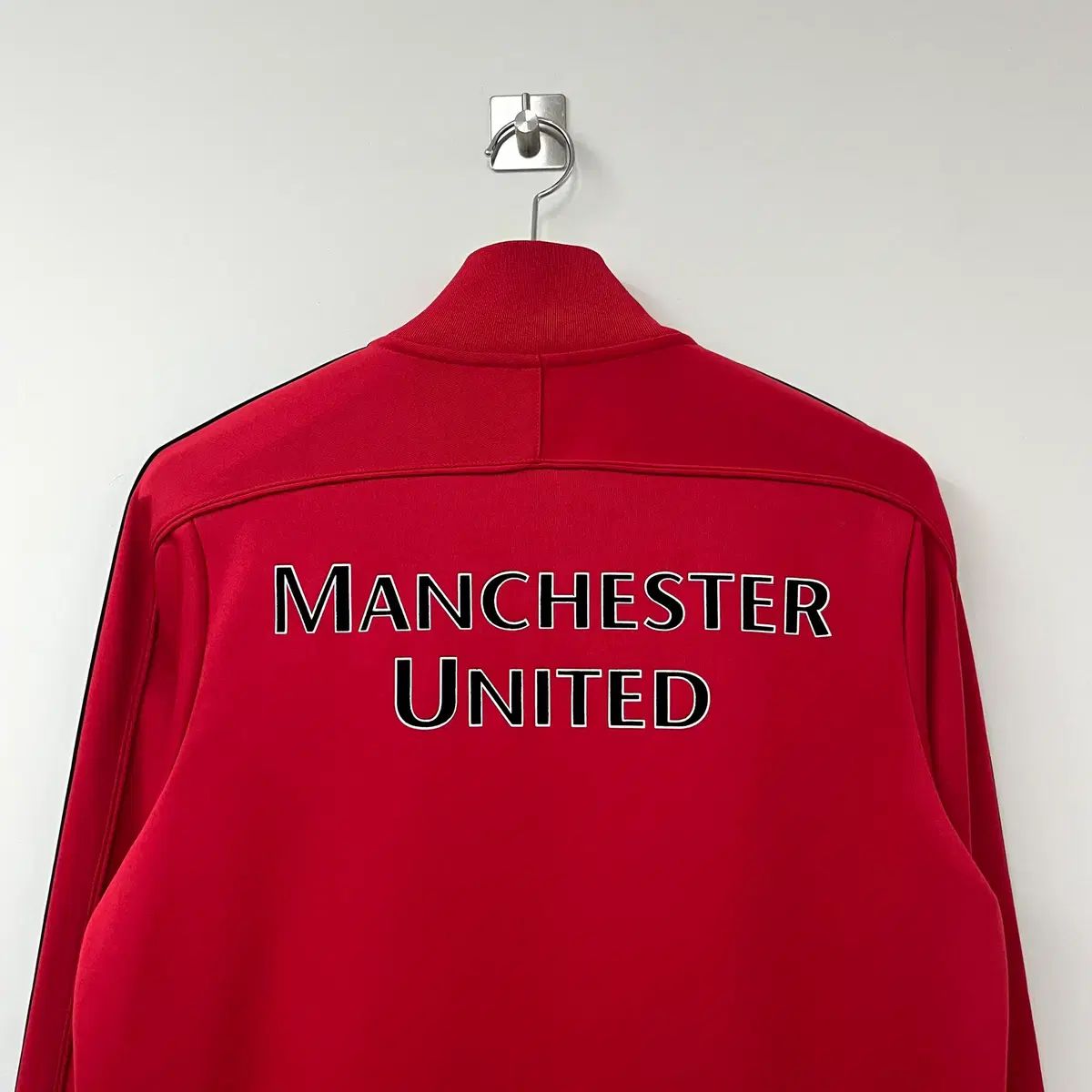 NIKE マンチェスター ユナイテッド AON レッド トラックジャージ