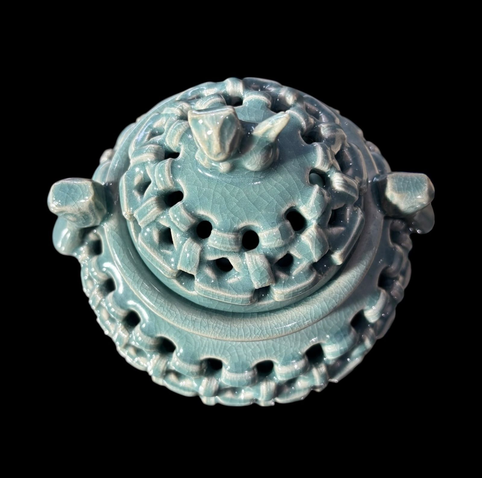 高麗　青磁　在銘　香炉　送料込み 高麗 青磁 在銘 香炉 送料込み 美術品・アンティーク・コレクション