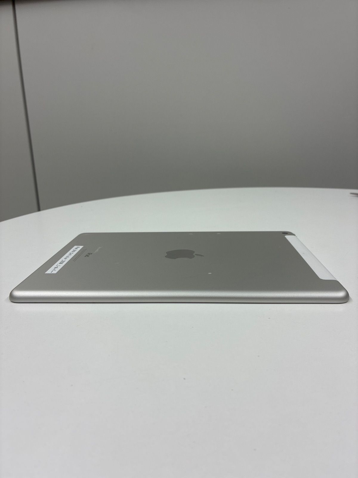 ジャンク／業者向け】Apple iPad 第6世代 Cellular 32GB シルバー