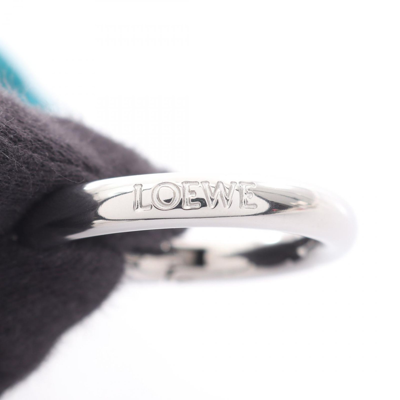 LOEWE ロエベ ストロベリー フラワー チャーム - メルカリ