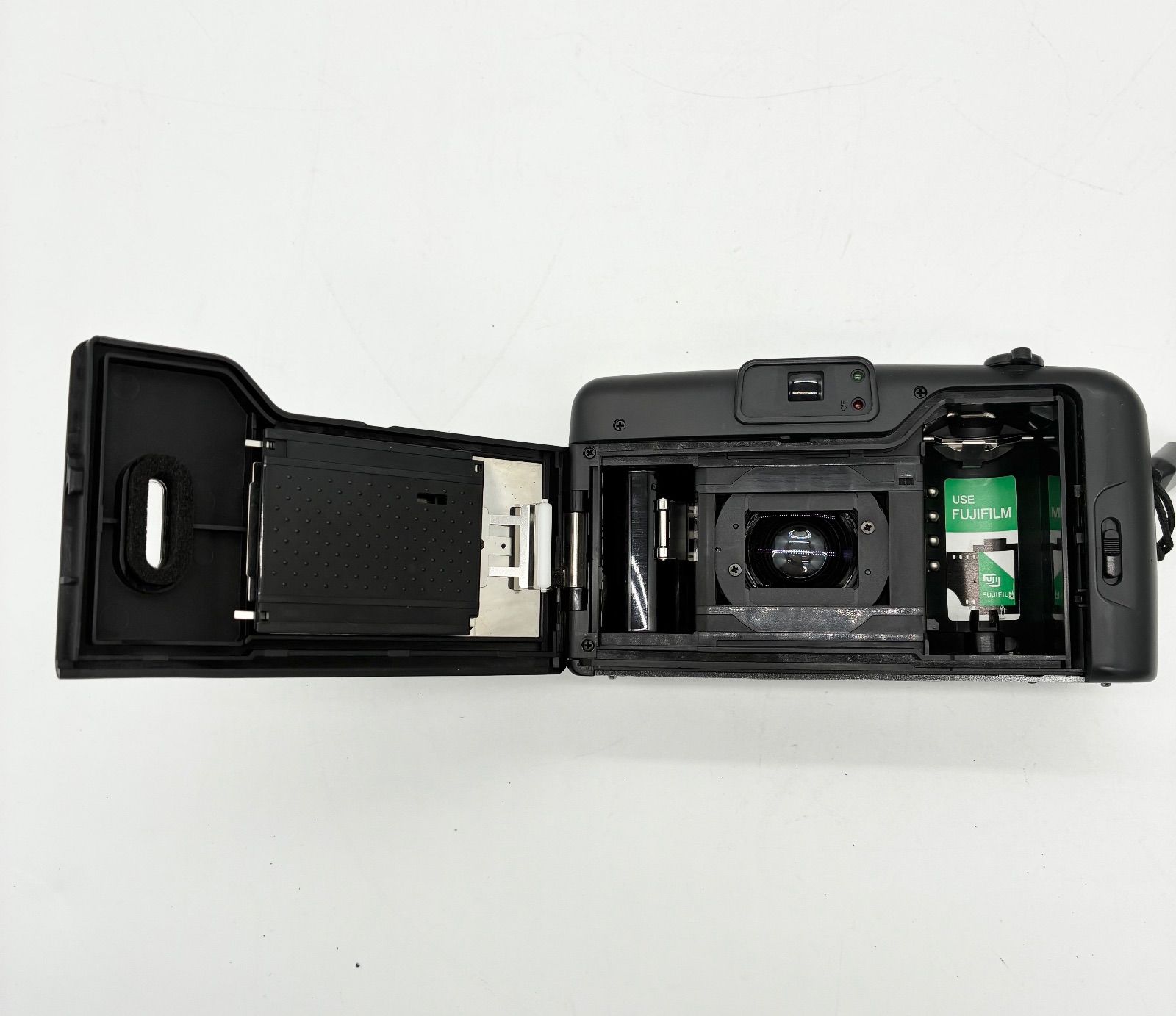 ジャンク品】FUJIFILM カメラ 3点セット - メルカリ