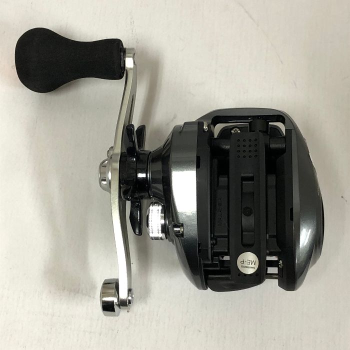 右 クイックラッチ