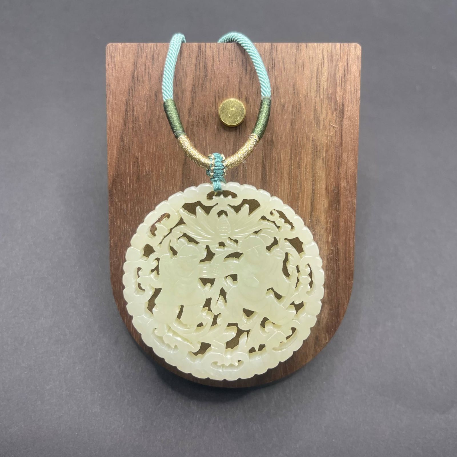 手彫り骨董品 翡翠軟玉　ネフライト　和田玉 和合二仙　良縁、結婚の調和、家庭円満 手彫り骨董品 翡翠軟玉 ネフライト 和田玉 和合二仙 良縁、結婚の調和