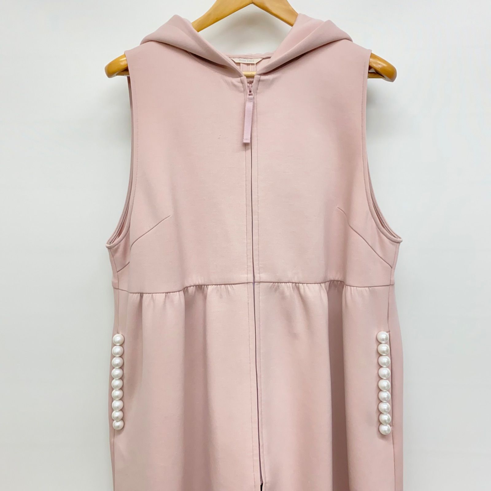 m5099 ローズティアラ RoseTiara パールポケットフード付きジレ - メルカリ