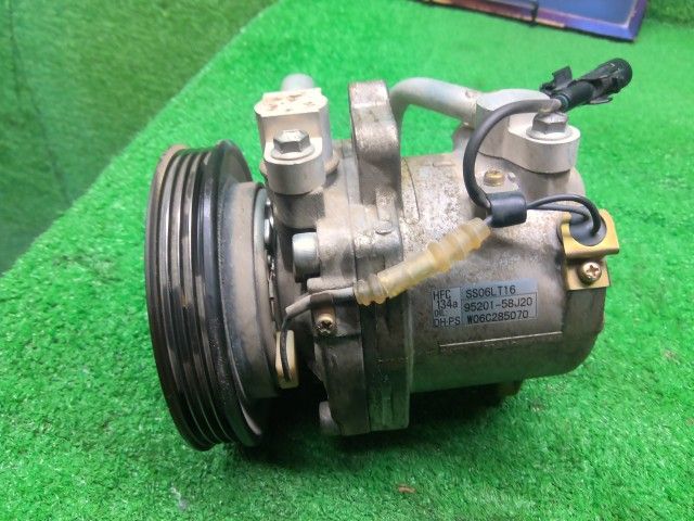 中古】キャリィ EBD-DA63T エアコン AC コンプレッサー 95200-58J21