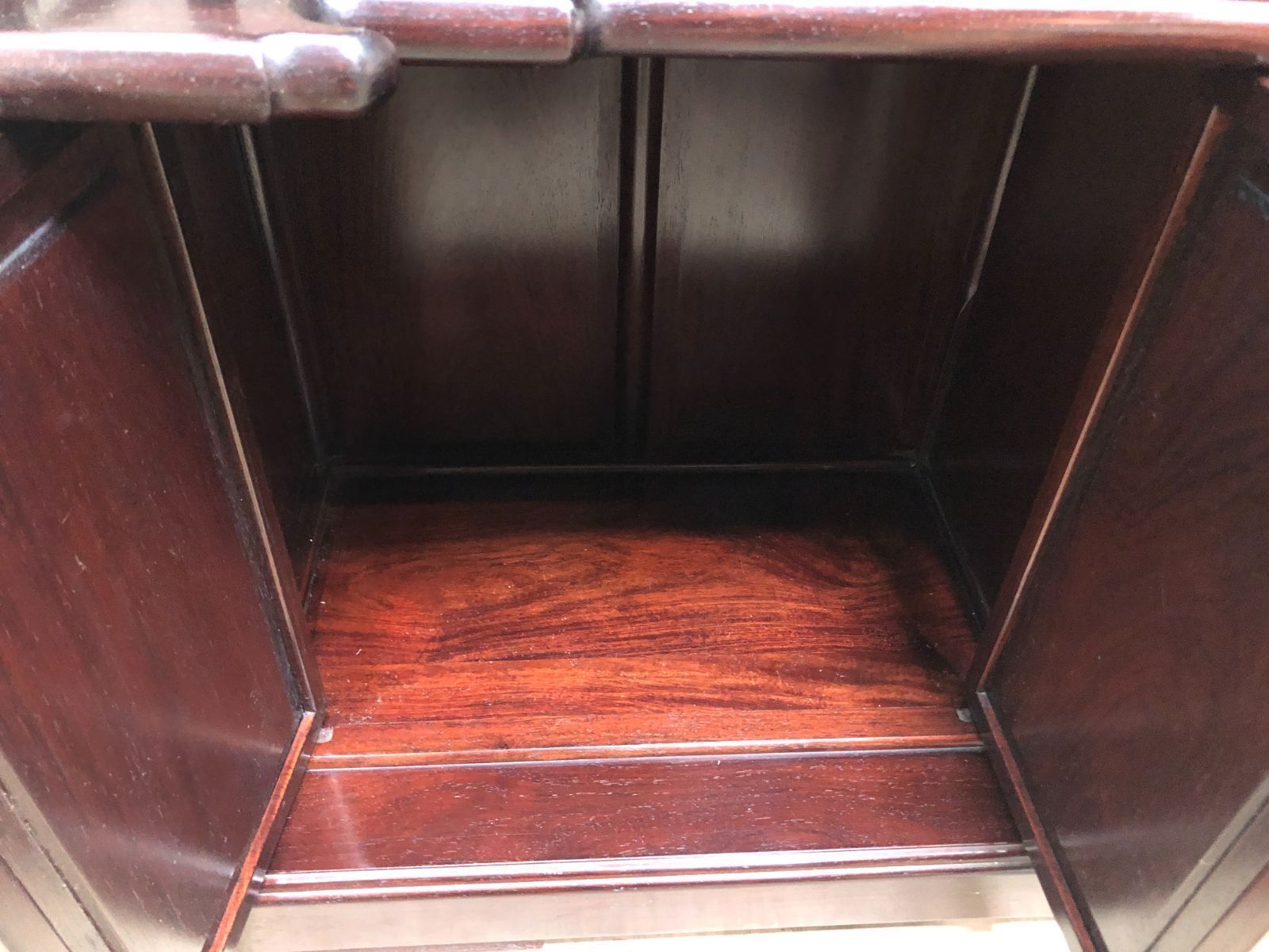 茶棚 茶箪笥 飾り棚 違い棚 茶道具透かし彫り 和箪笥 アンティーク