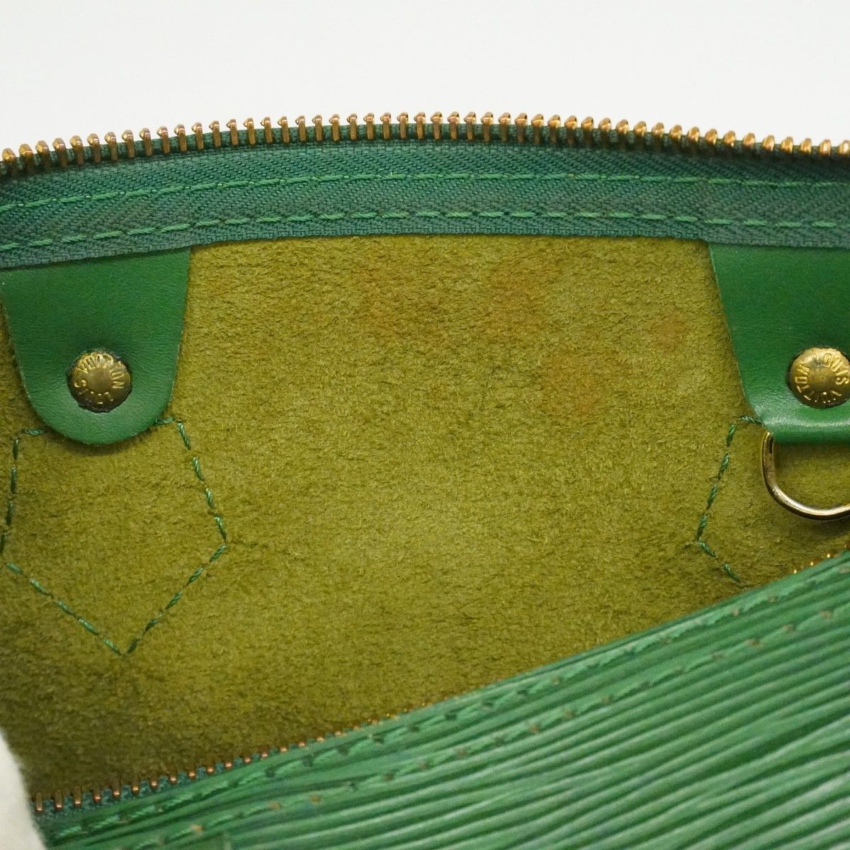 6ad3732】ルイヴィトン ハンドバッグ エピ スピーディ25 M43014  