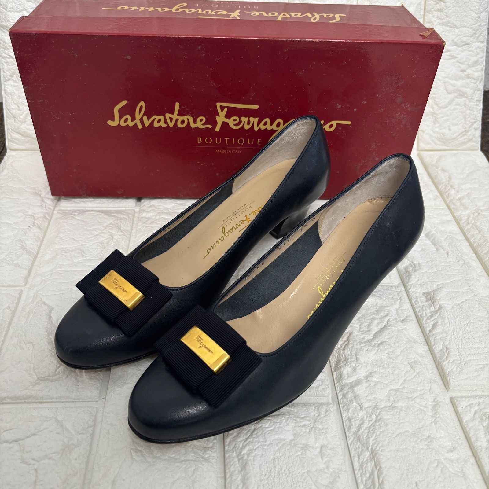 ▪️Salvatore Ferragamo サルヴァトーレ フェラガモ ヴァラ リボン