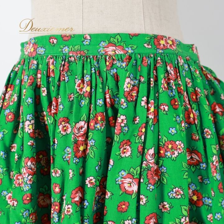 フォークダンス 衣装 スカート グリーン系 花柄 刺繍 緑 赤 紫 黄
