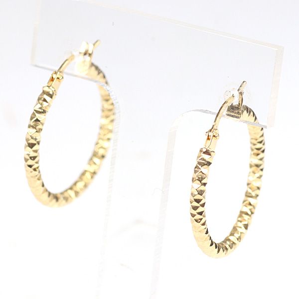 ウノアエレ UNOAERRE K18YG ダイヤモンドカット フープピアス 1.3g 丸