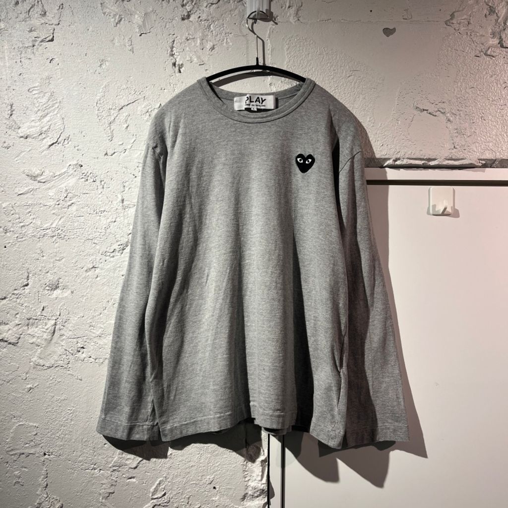 PLAY COMME des GARCONS プレイコムデギャルソン ハートロゴ 長袖T