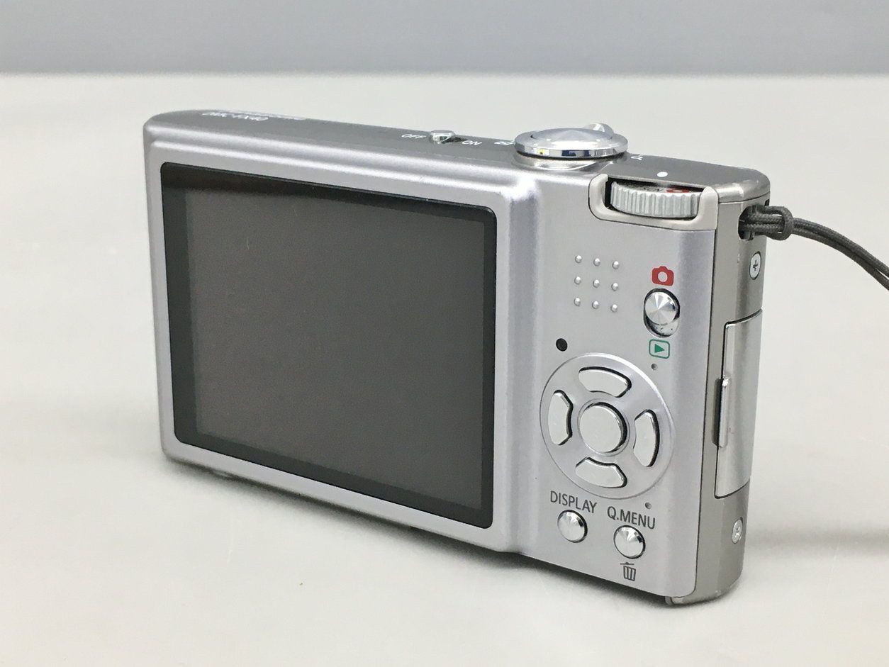 コンパクトデジタルカメラ LUMIX DMC-FX40 シルバー 1210万画素 光学