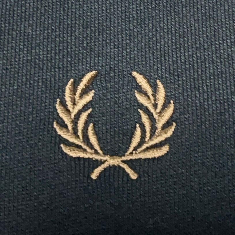 未使用品 フレッドペリー FRED PERRY 月桂樹 刺繍ロゴ ブラック 黒