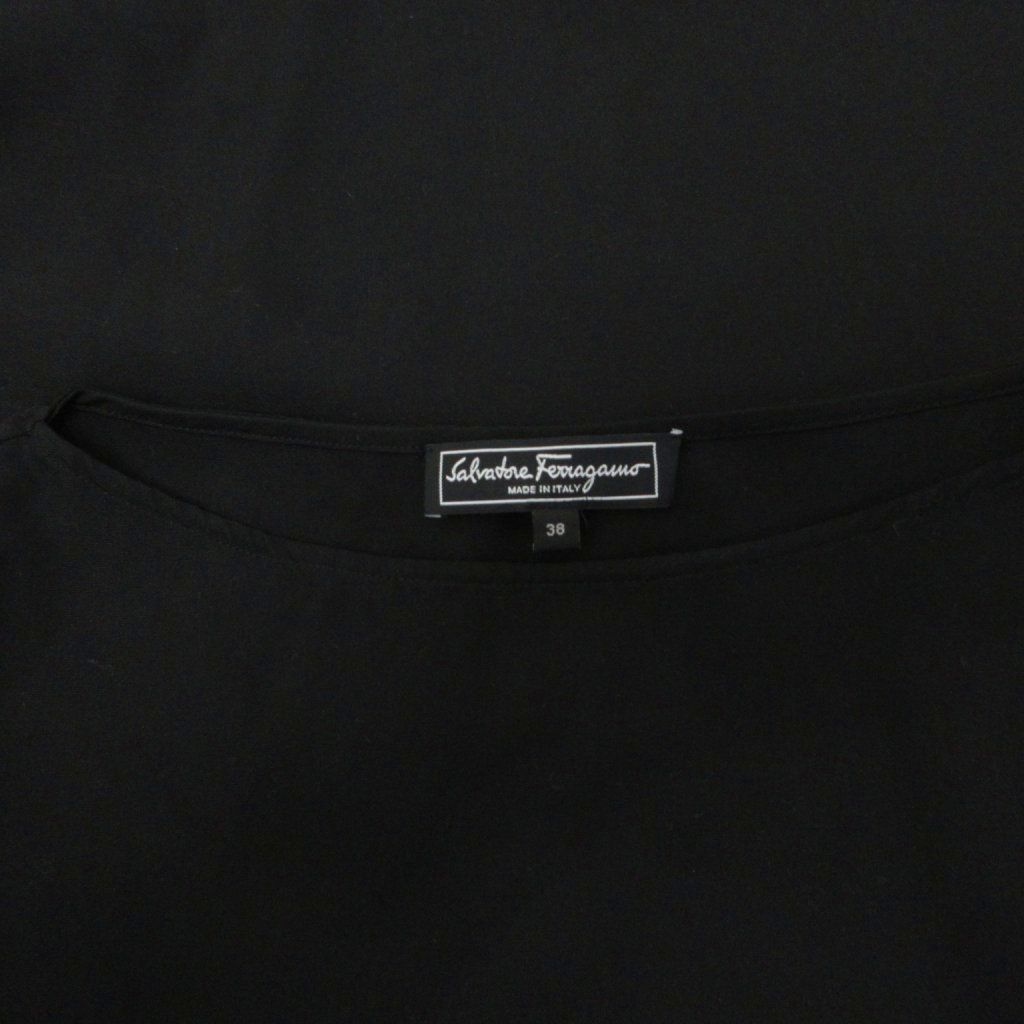 サルヴァトーレフェラガモ Salvatore Ferragamo シルクワンピース 半袖