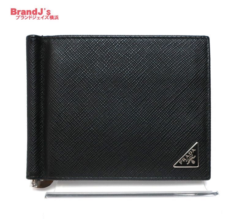 美品✨プラダ マネークリップ サフィアーノ メタルロゴ 折り財布 RFID 黒 美品✨プラダ マネークリップ サフィアーノ メタルロゴ 折り財布 RFID