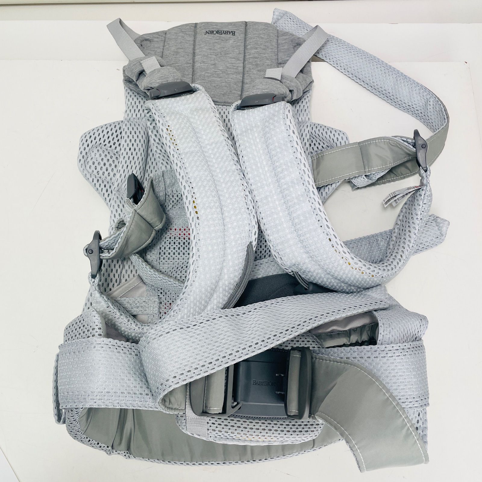 新品未使用】ベビービョルン ハーモニー シルバー 抱っこひも 0カ月~36