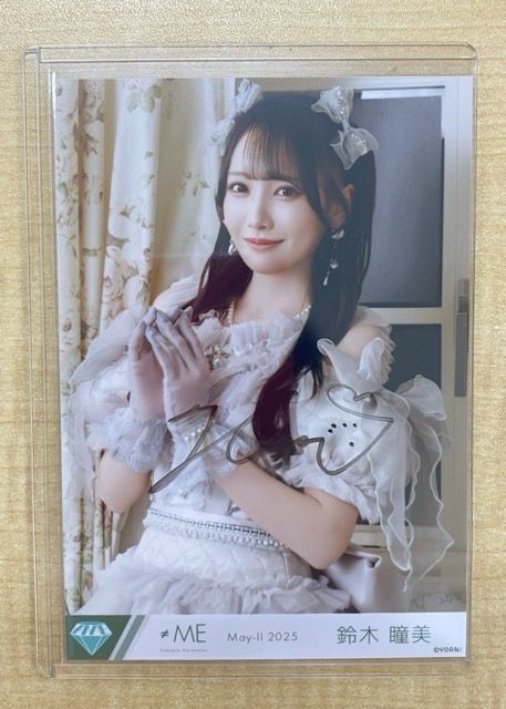 ≠ME ノイミー 鈴木瞳美 モブノデレラ 歌唱衣装 直筆サイン入り生写真