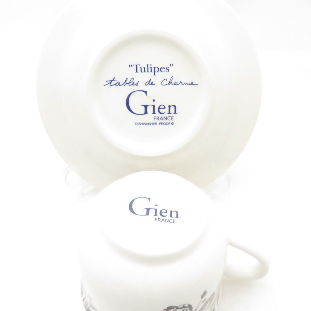 ティーカップ＆ソーサー