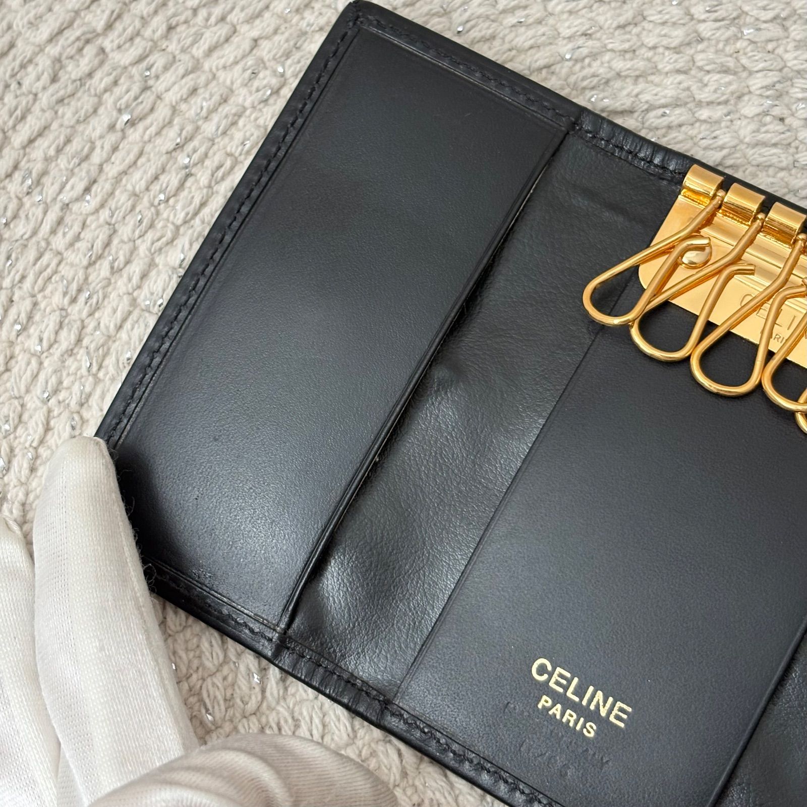 箱付き】【極美品】 セリーヌ 6連キーケース ブラック系 ブラック系