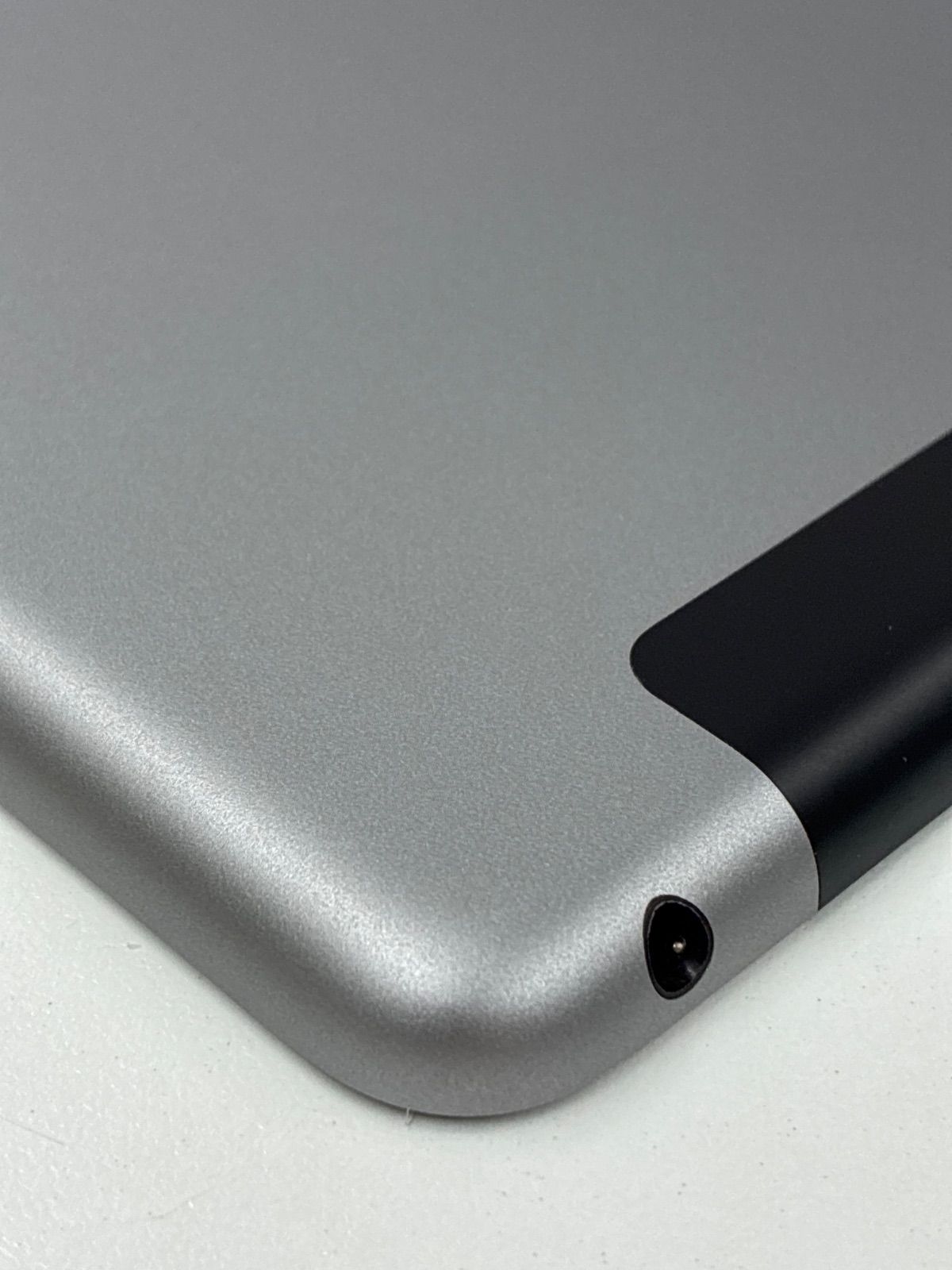 ジャンク／業者向け】Apple iPad 第6世代 Cellular 32GB スペース