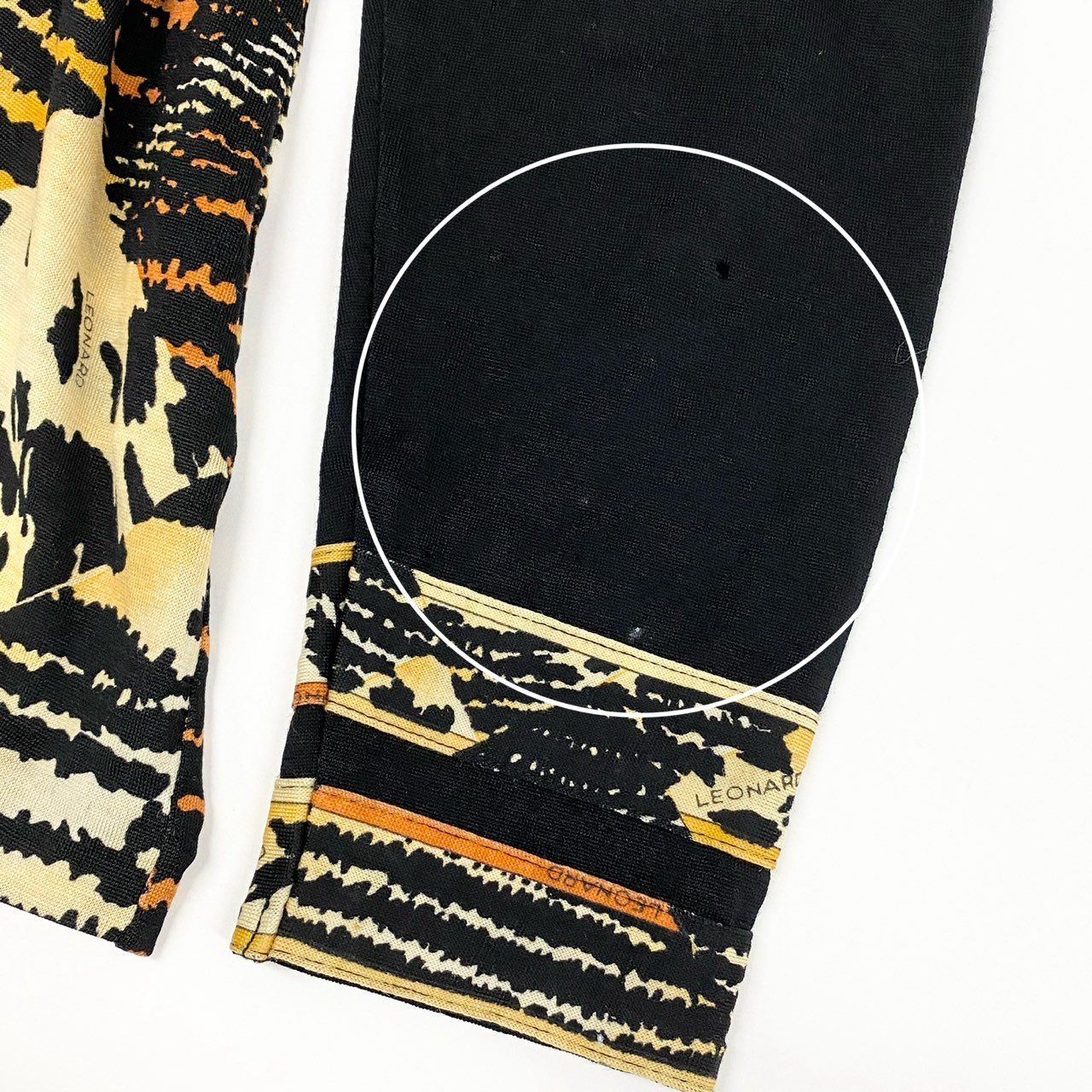 【美品】LEONARD デザインニットセーター ウール100ブラック系 Lサイズ 81a23 LEONARD SPORT レオナール ロングスリーブ ニットセーター 総柄