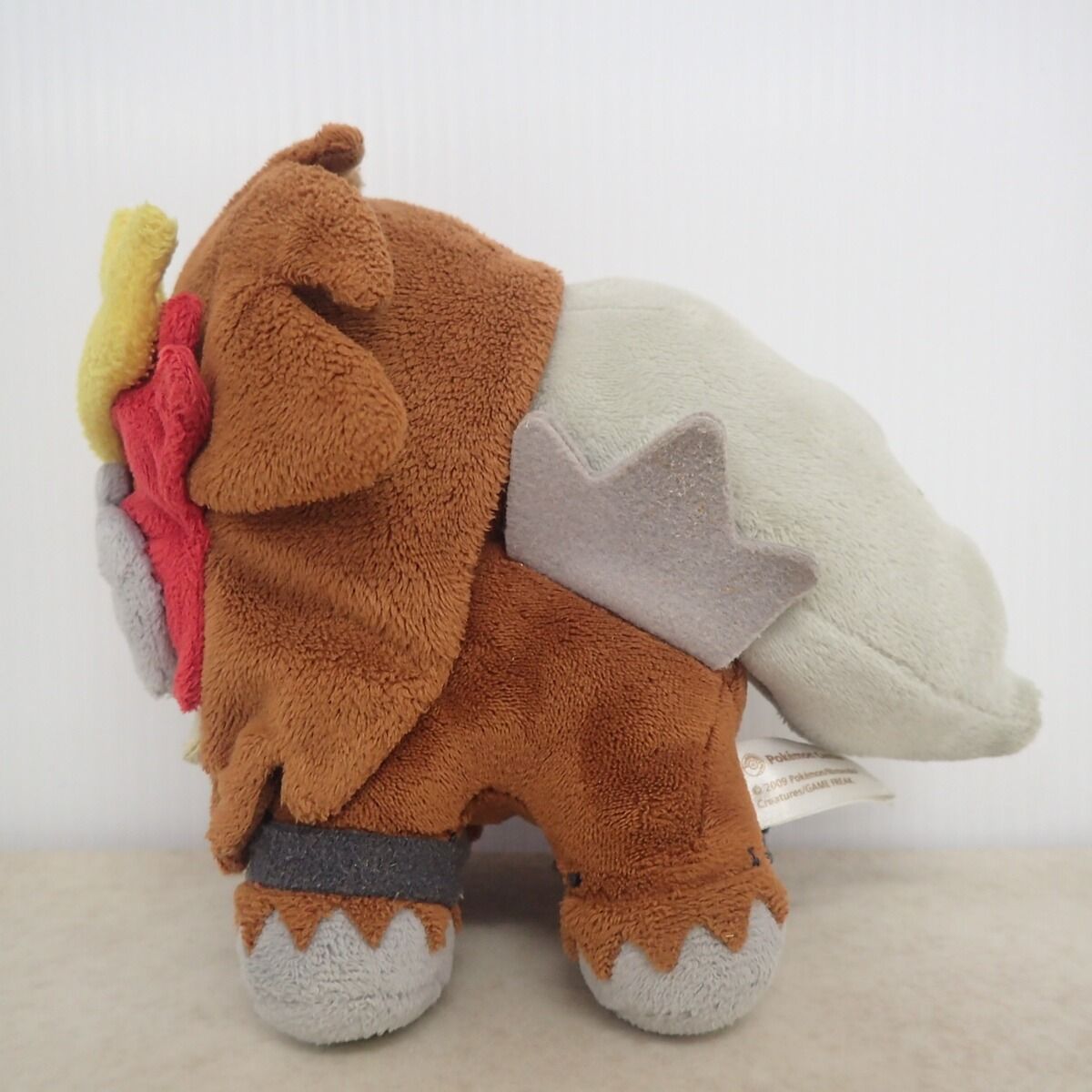 ポケモンセンター 色違い エンテイドール ぬいぐるみ ポケドール レア ポケモンセンター ポケドール 色違い ライコウ エンテイ スイクン