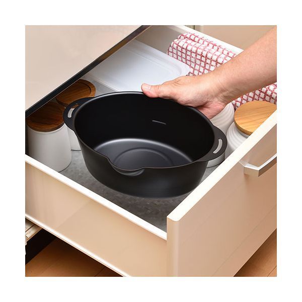 プチオーバル揚げ鍋 小ぶりな形状