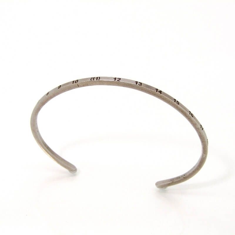 Maison Margiela メゾンマルジェラ バングル SM3UY0018 S12959 951