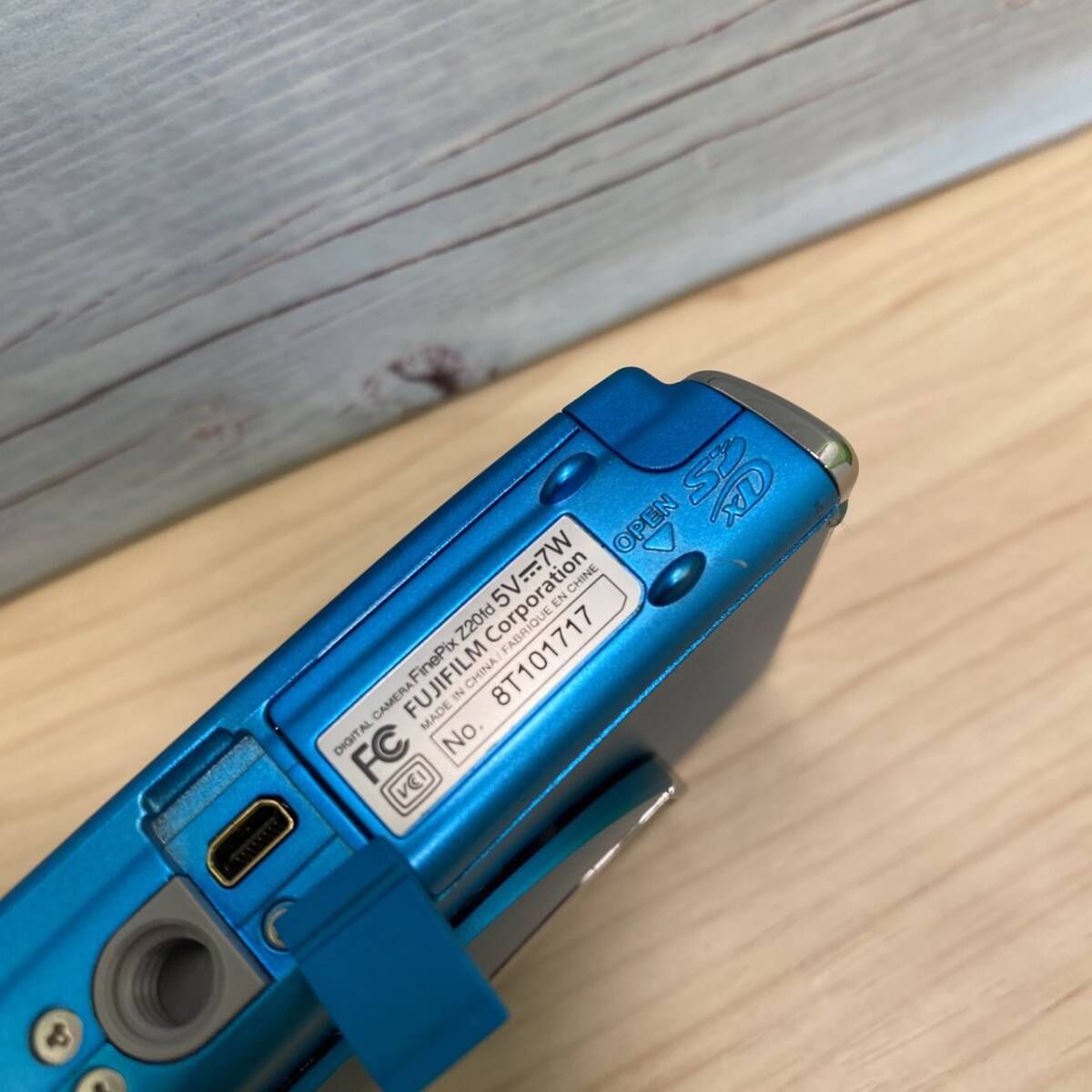 豊】外装美品 FUJIFILM 富士フィルム FINEPIX Z20Fd ファインピクス