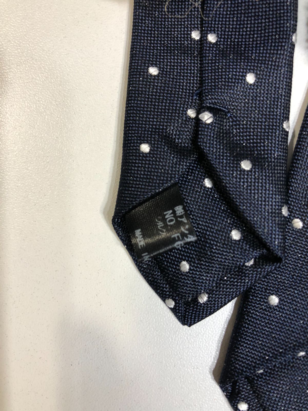 511032 UNDERCOVER ドット ネクタイ ネイビー アンダーカバー 511032 UNDERCOVER ドット ネクタイ ネイビー アンダーカバー 【公式通販】