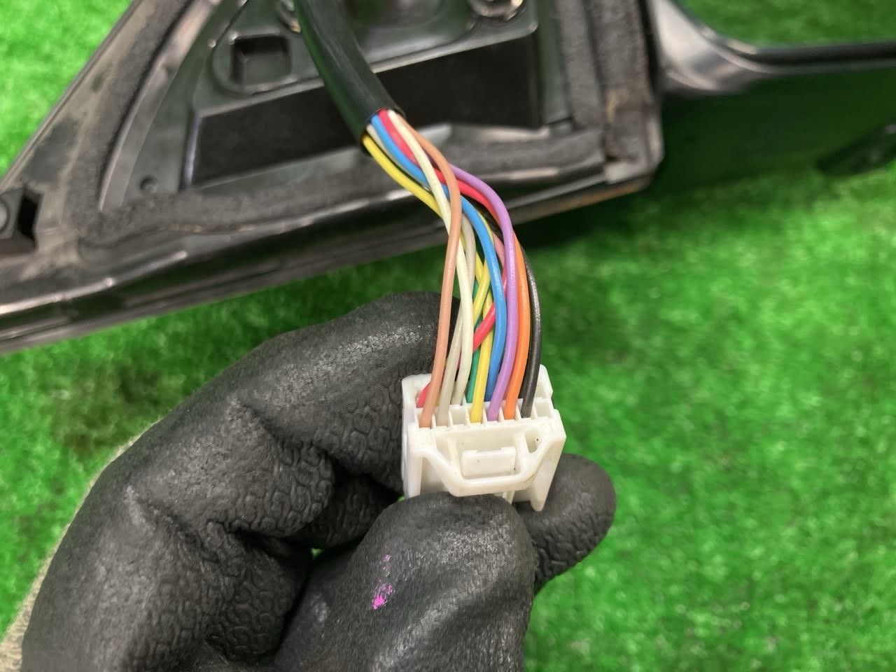 セレナ GNC27 右サイドミラー・ドアミラー X 4WD 8人 ムラカミ G835