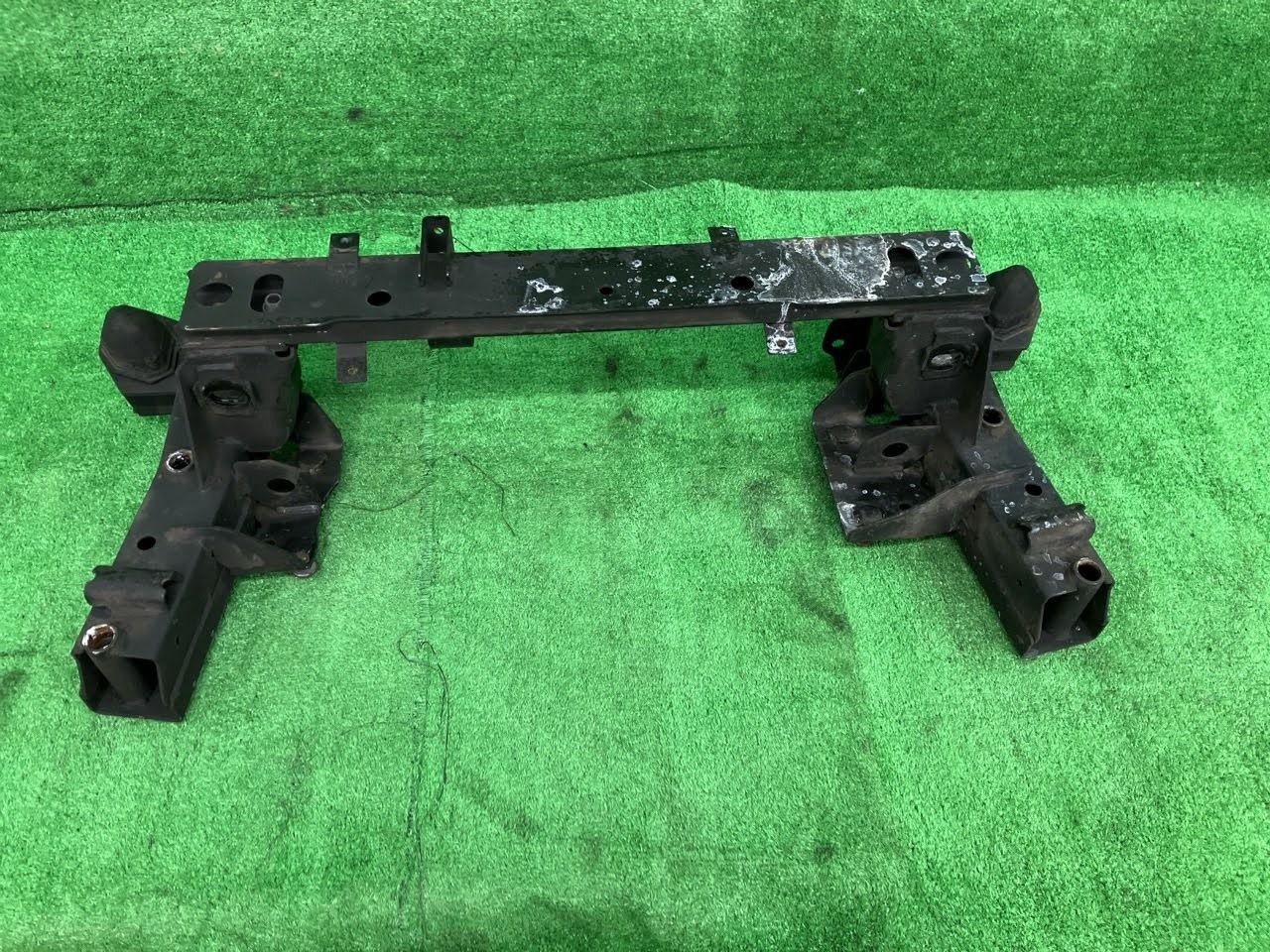 NV350キャラバン VW6E26 フロントメンバー ロング低床DX 4WD 6人 54400 