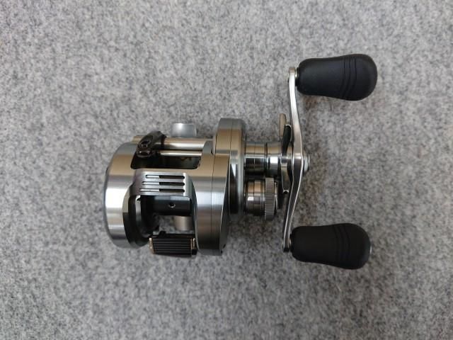中古】 シマノ 20 カルカッタ コンクエストDC 100 ベイトリール
