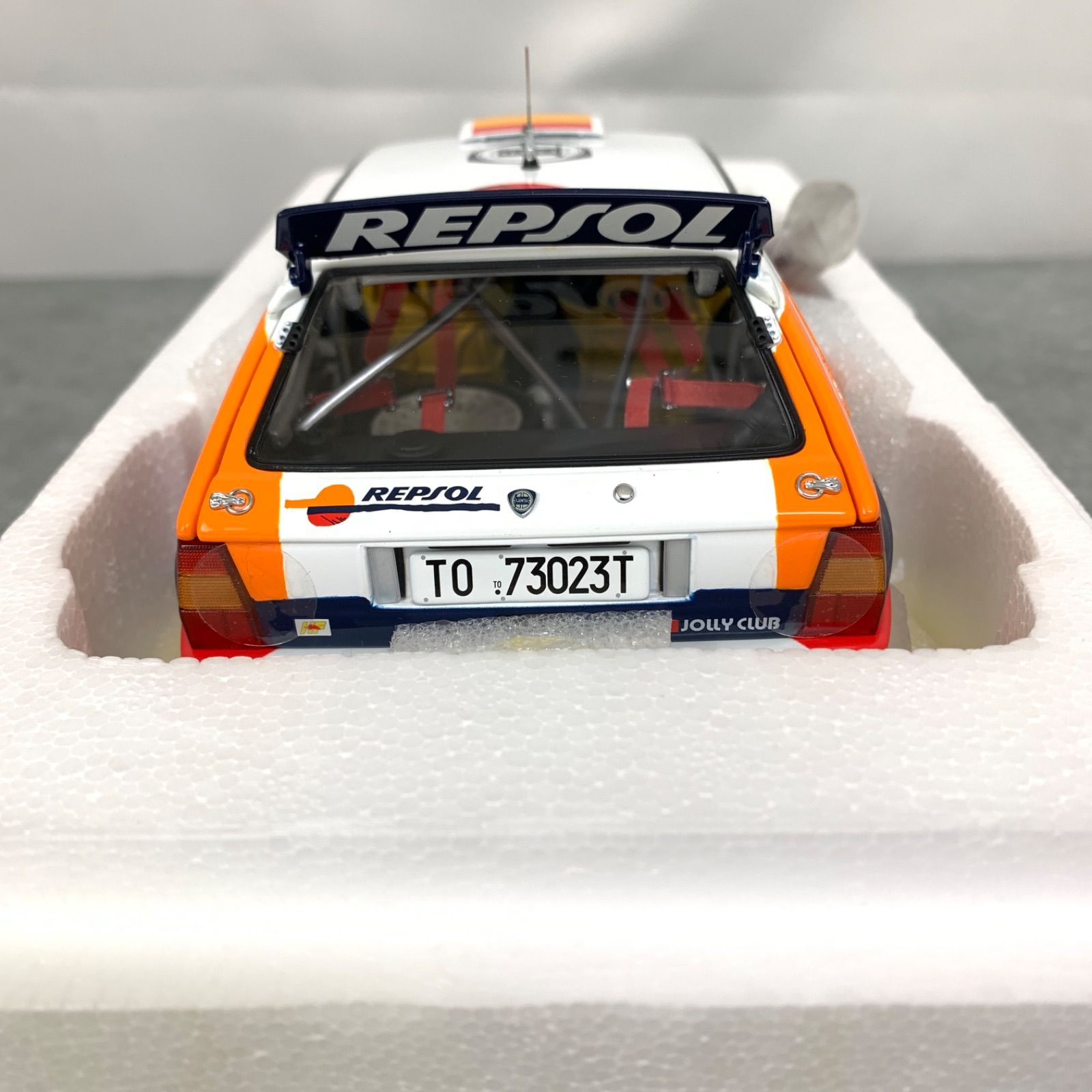 未使用品】Kyosyo LANCIA DELTA HF EV02 REPSOL No.3 1/18 M80123-15