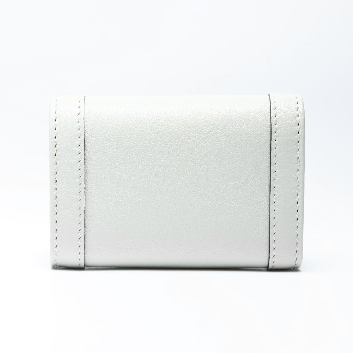 GUCCI バンブー装飾 ホワイトレザーキーケース　グッチ GUCCI グッチ キーケース レザー バンブー【中古】 - メルカリ