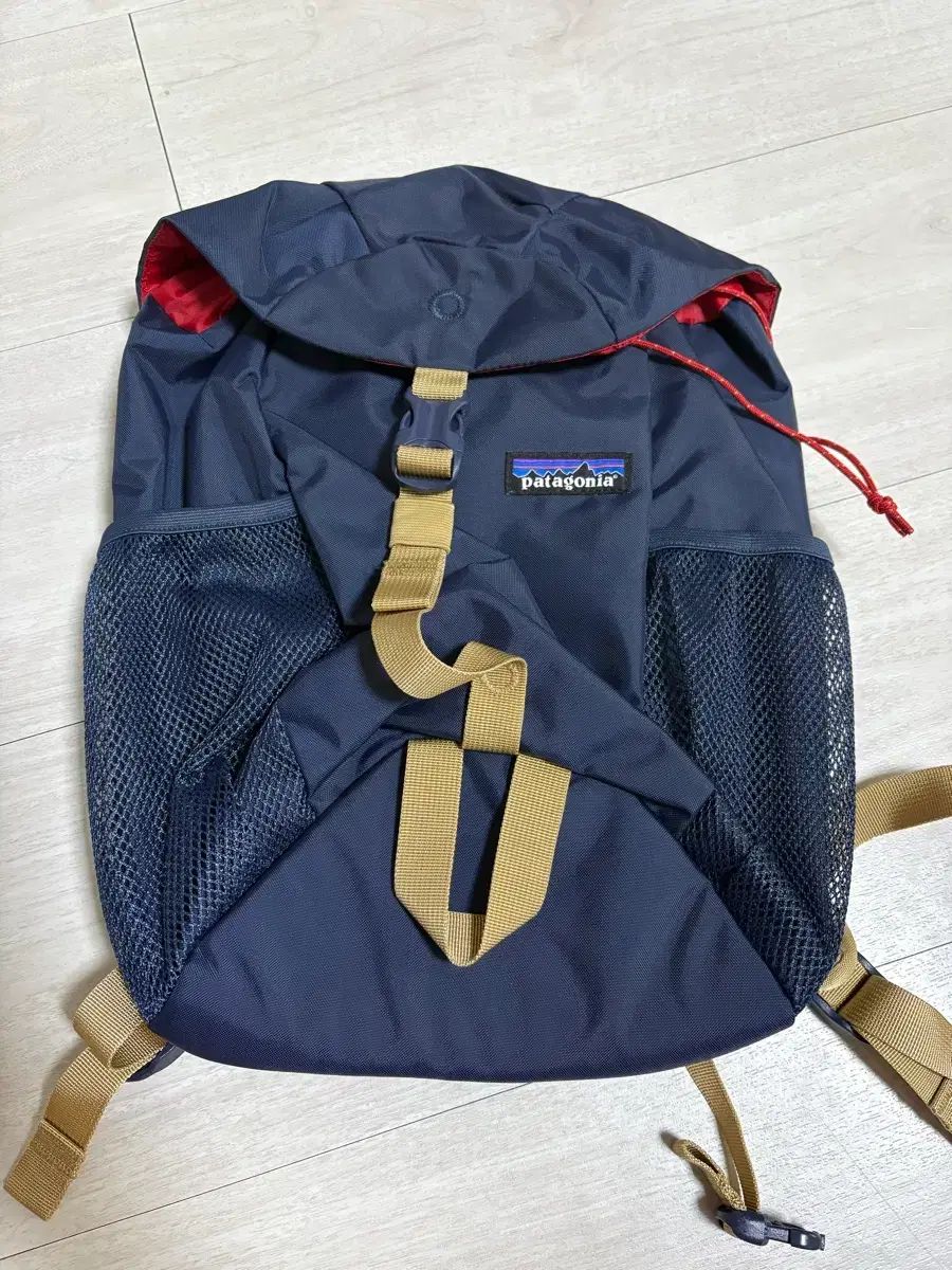 patagonia ネイビ バックパック