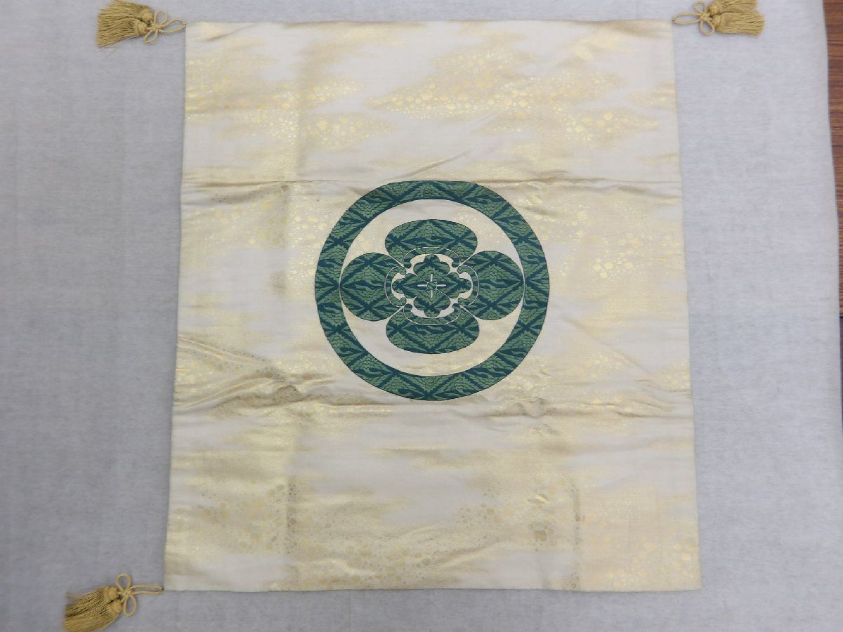 P41537 古い 手刺繍 袱紗 古布古裂 65．5cm×74cm k - メルカリ